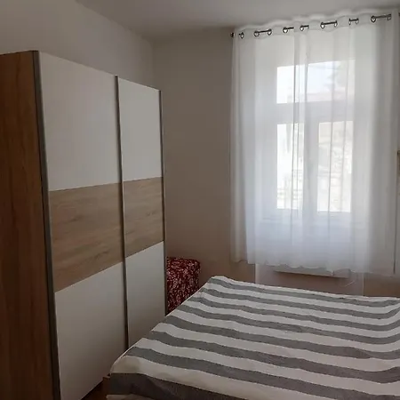 Kupus By Arena Apartman *